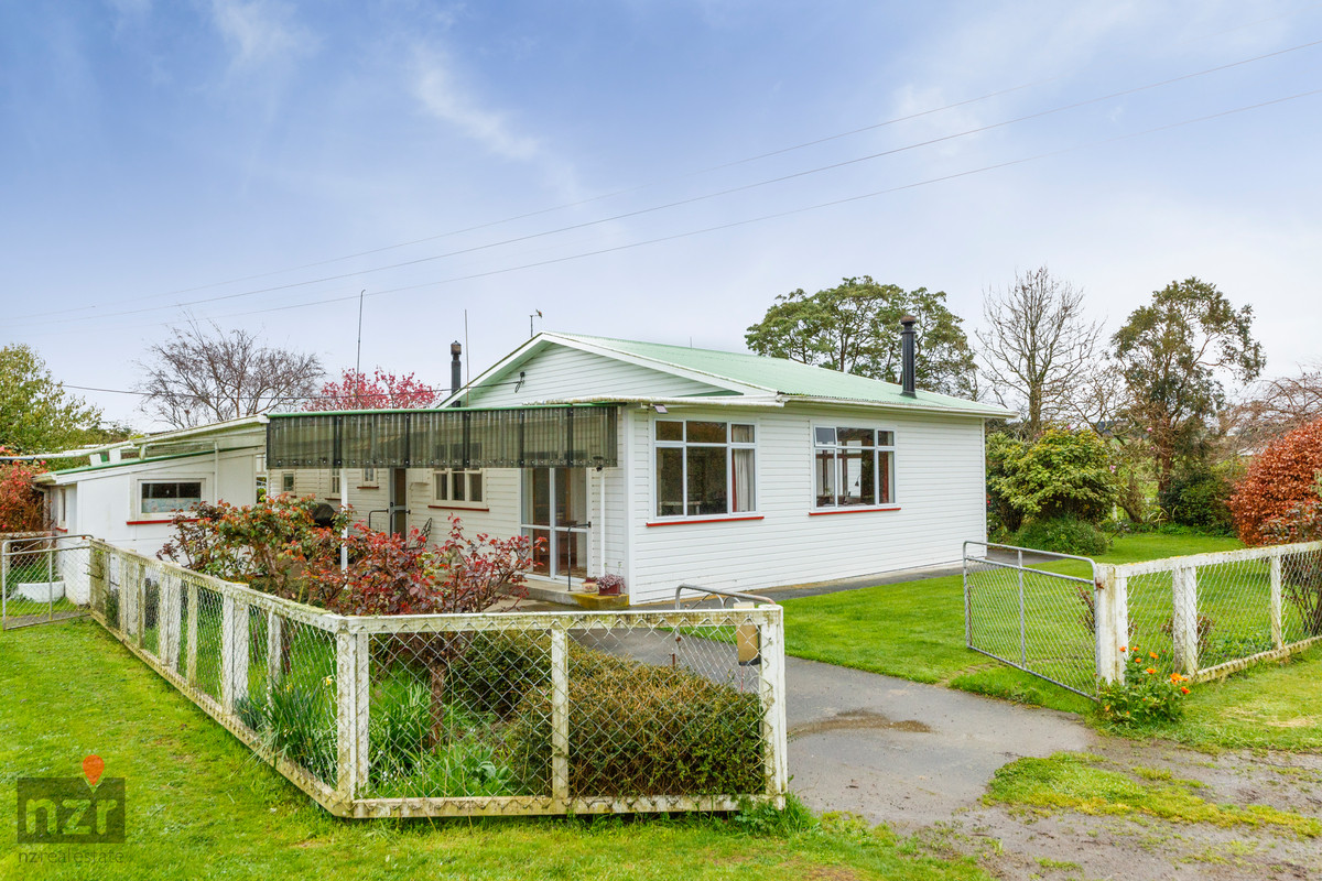 KIWITEA SOILS, HUGE RANGE OF SHEDS