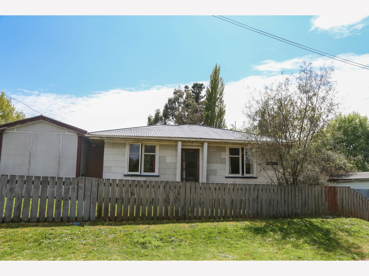 IDEAL STARTER OR INVESTMENT - Just 11kms from Ohakune