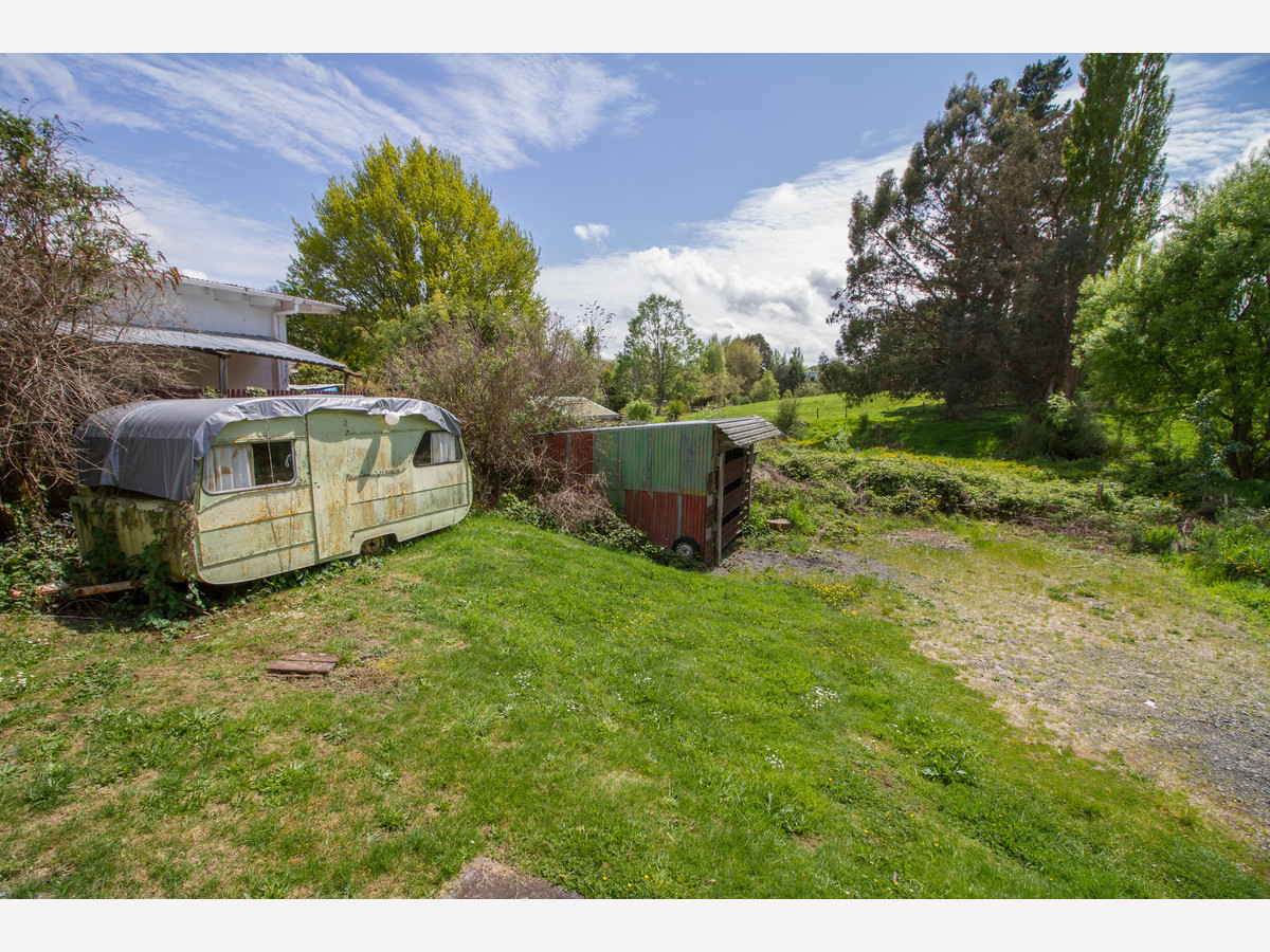 IDEAL STARTER OR INVESTMENT - Just 11kms from Ohakune