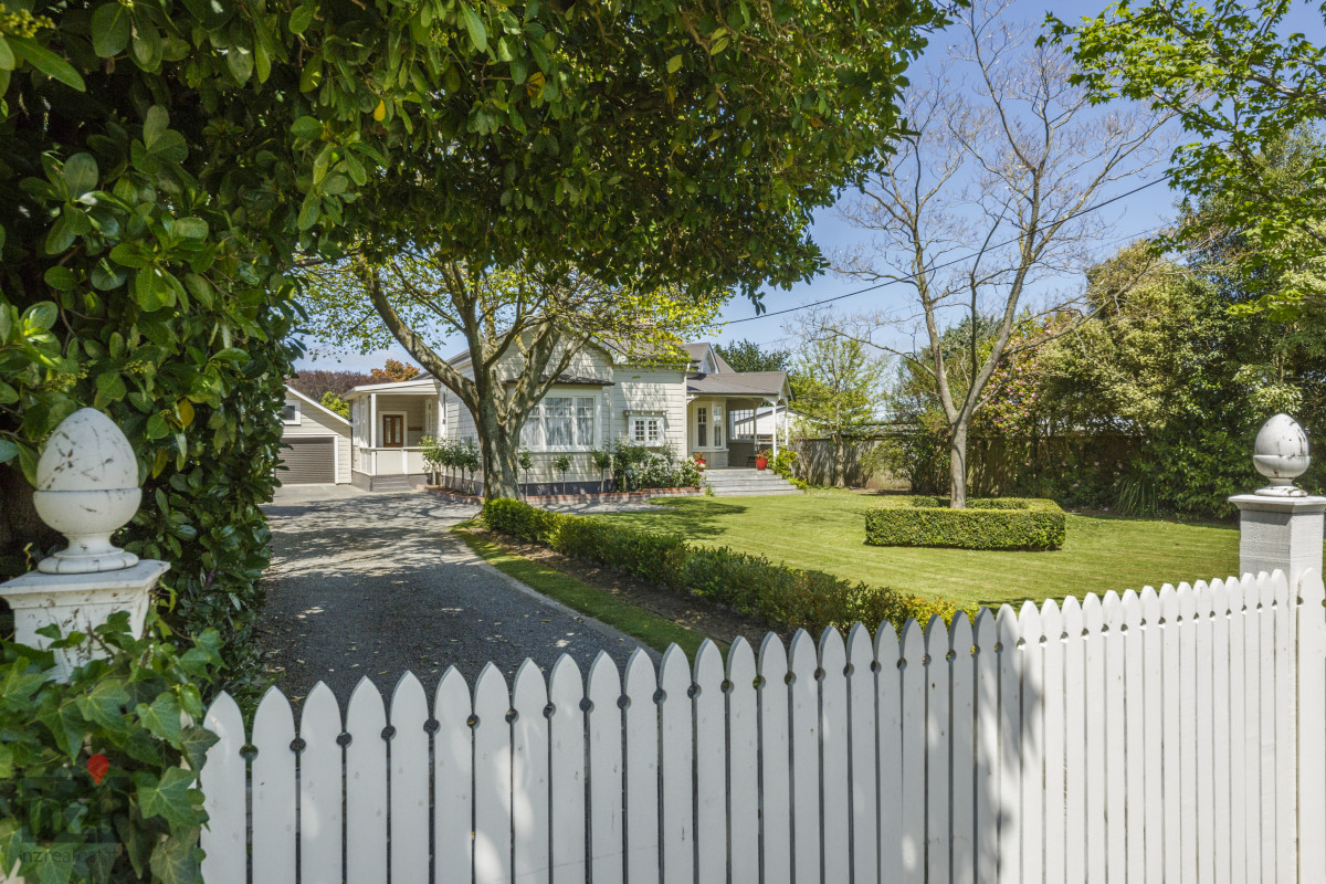 TIMELESS VILLA DESIGNED FOR FAMILIES