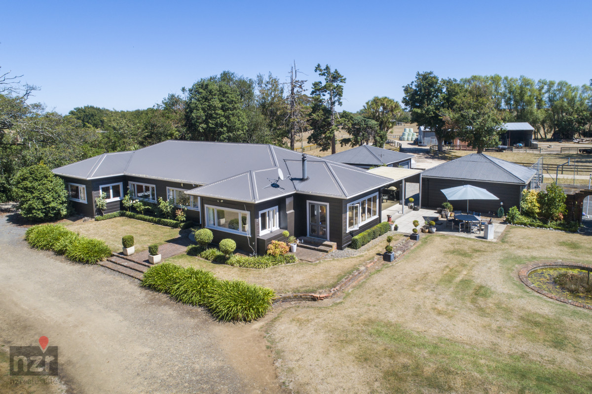 MUCH LOVED & PRIVATE - 11.27 HA