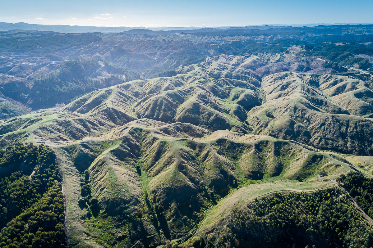 254 HECTARES CLOSE TO NAPIER WITH SPECTACULAR VIEWS