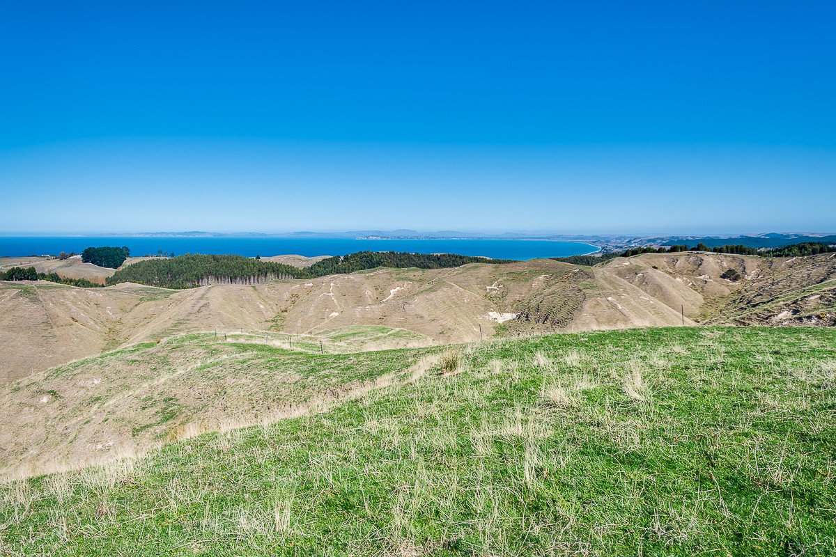 254 HECTARES CLOSE TO NAPIER WITH SPECTACULAR VIEWS