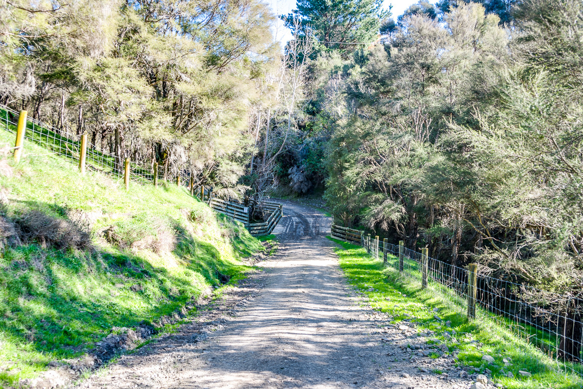 KERERU - FINISHING AND 