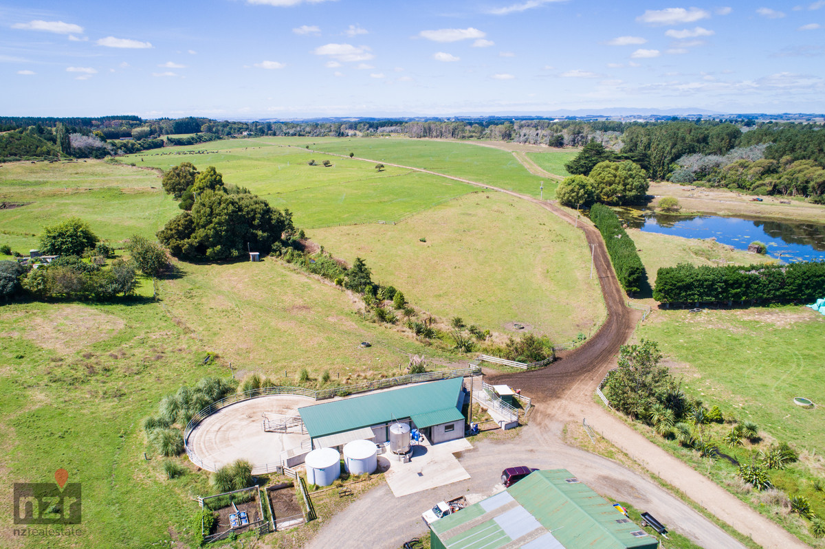 IRRIGATED DAIRY FARM ON ALLUVIAL SOILS - 75HA