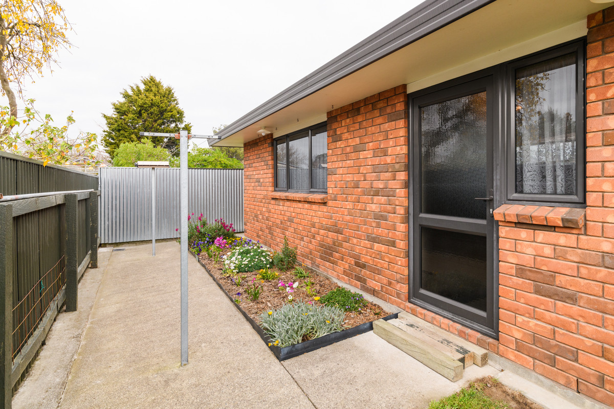 Sizeable Central Townhouse