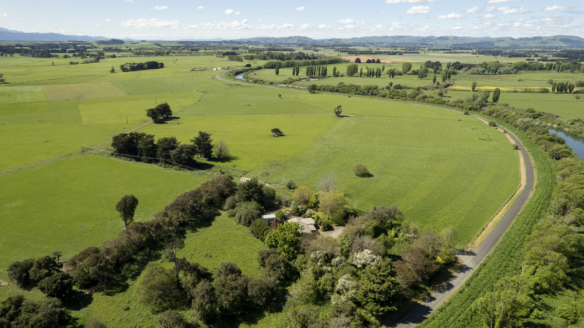 Location, Soils and Potential – Irrigated Dairy Farm