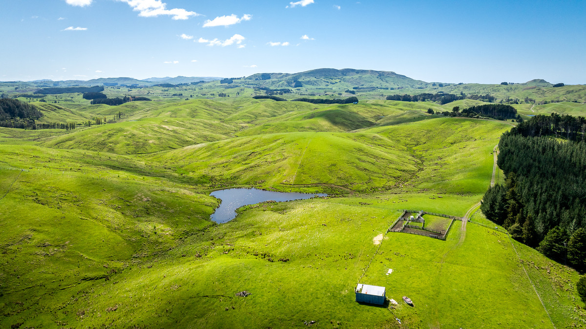 Motere Station - Significant scale & well located.