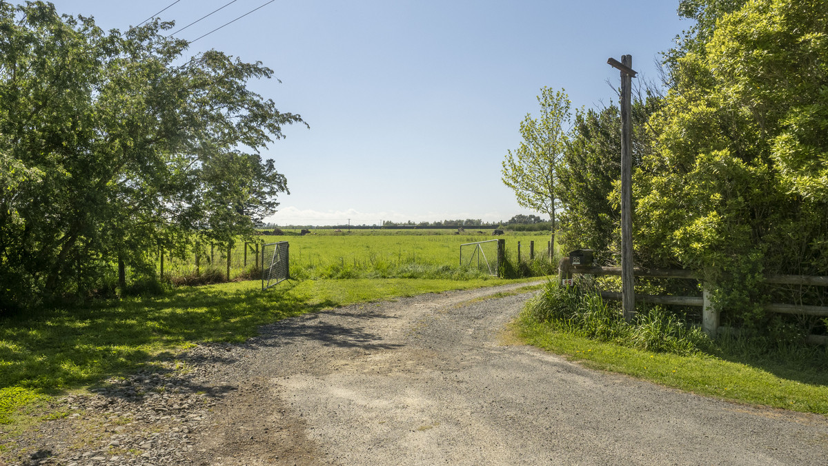 Great Location, Soils & Mountain Views