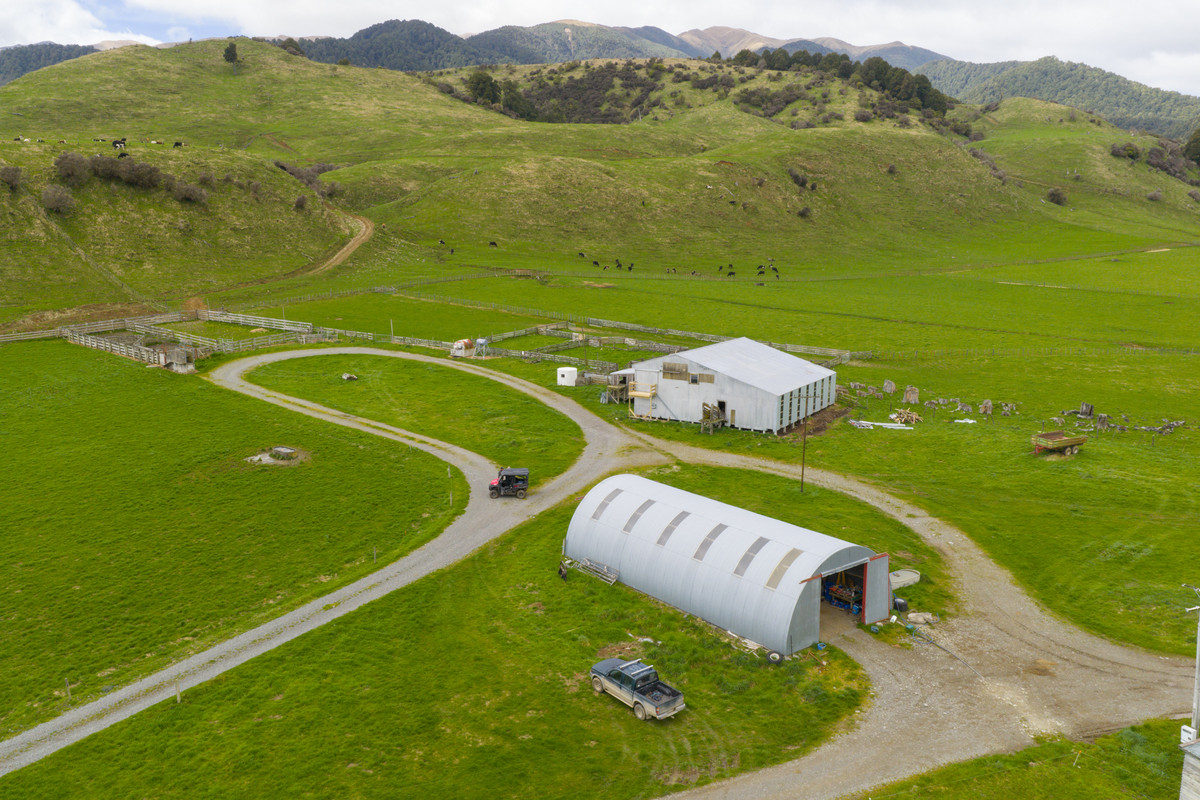 Kohunui - Stunning Country With Quality Soils