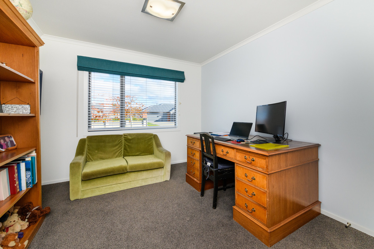Top Location & Priced to Sell!