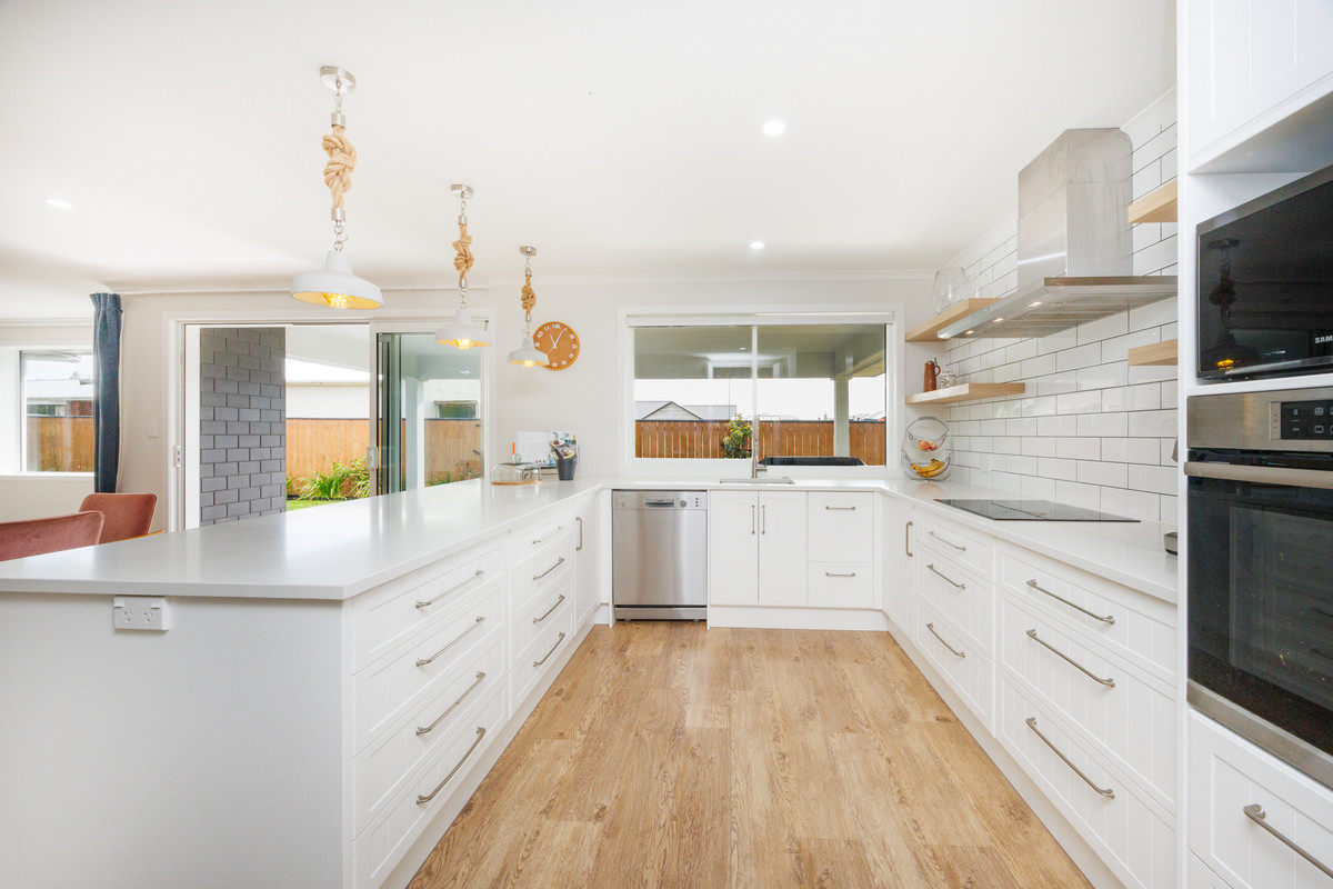 Private & Spacious Family Home