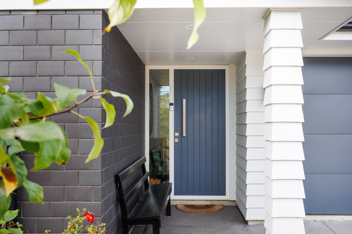 Private & Spacious Family Home