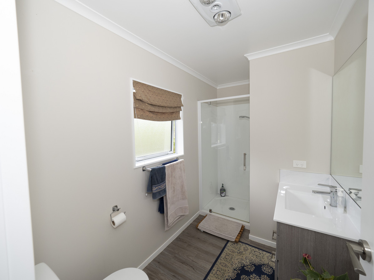 “Lady on the Lake” – Little Hills