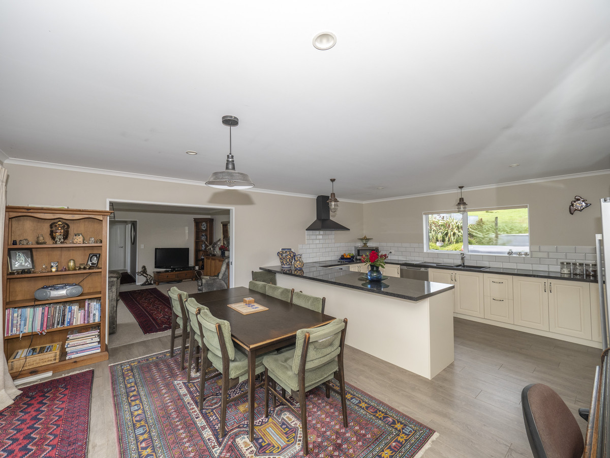 “Lady on the Lake” – Little Hills