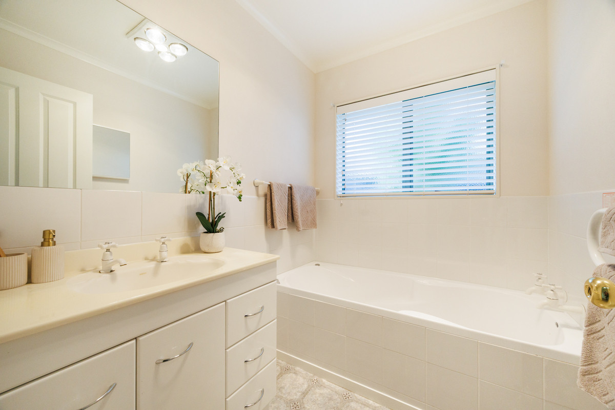 Solid, Sunny, Private, Easy Living!