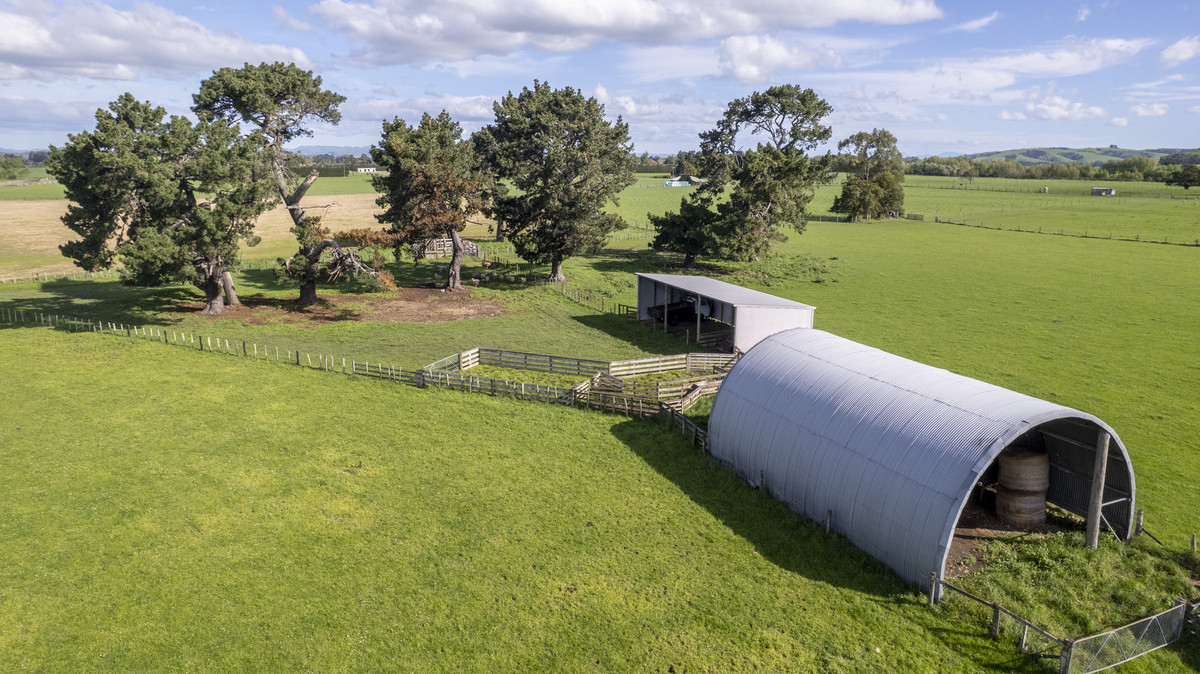 Versatile 44.8ha - 2 Titles, Great Location