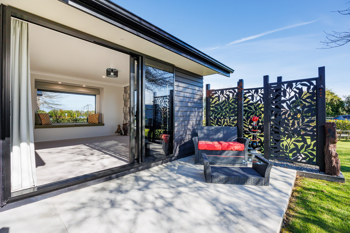 Striking And Spacious!