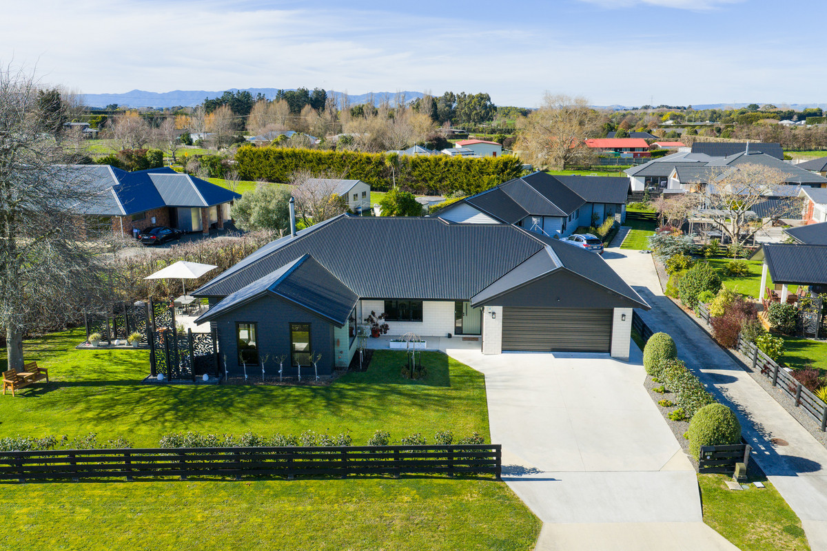 Striking And Spacious!