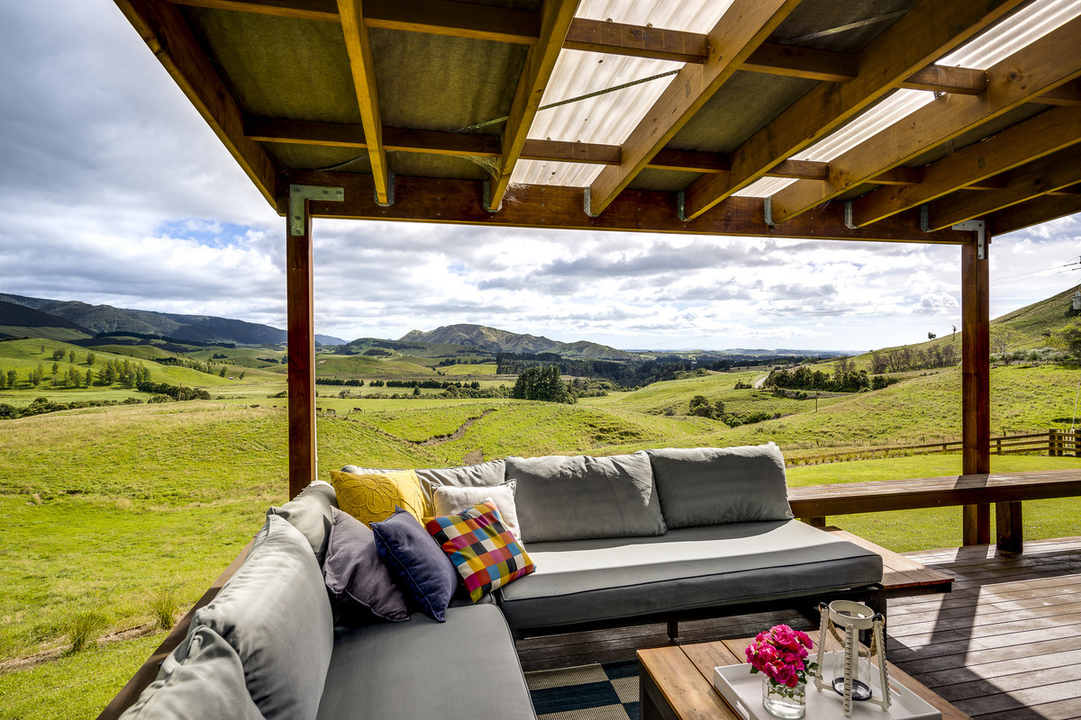 98 Acres, modernised home, views, Infrastructure.