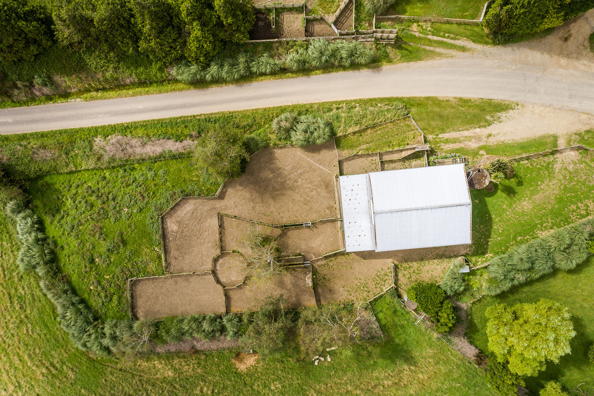 98 Acres, modernised home, views, Infrastructure.