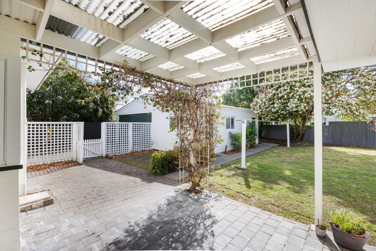 Modernised + Big Garage + Studio
