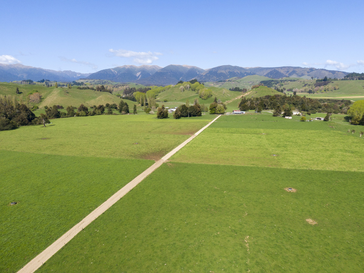 Quality Soils & Irrigation - 234.5 Hectares + 110ha Lease