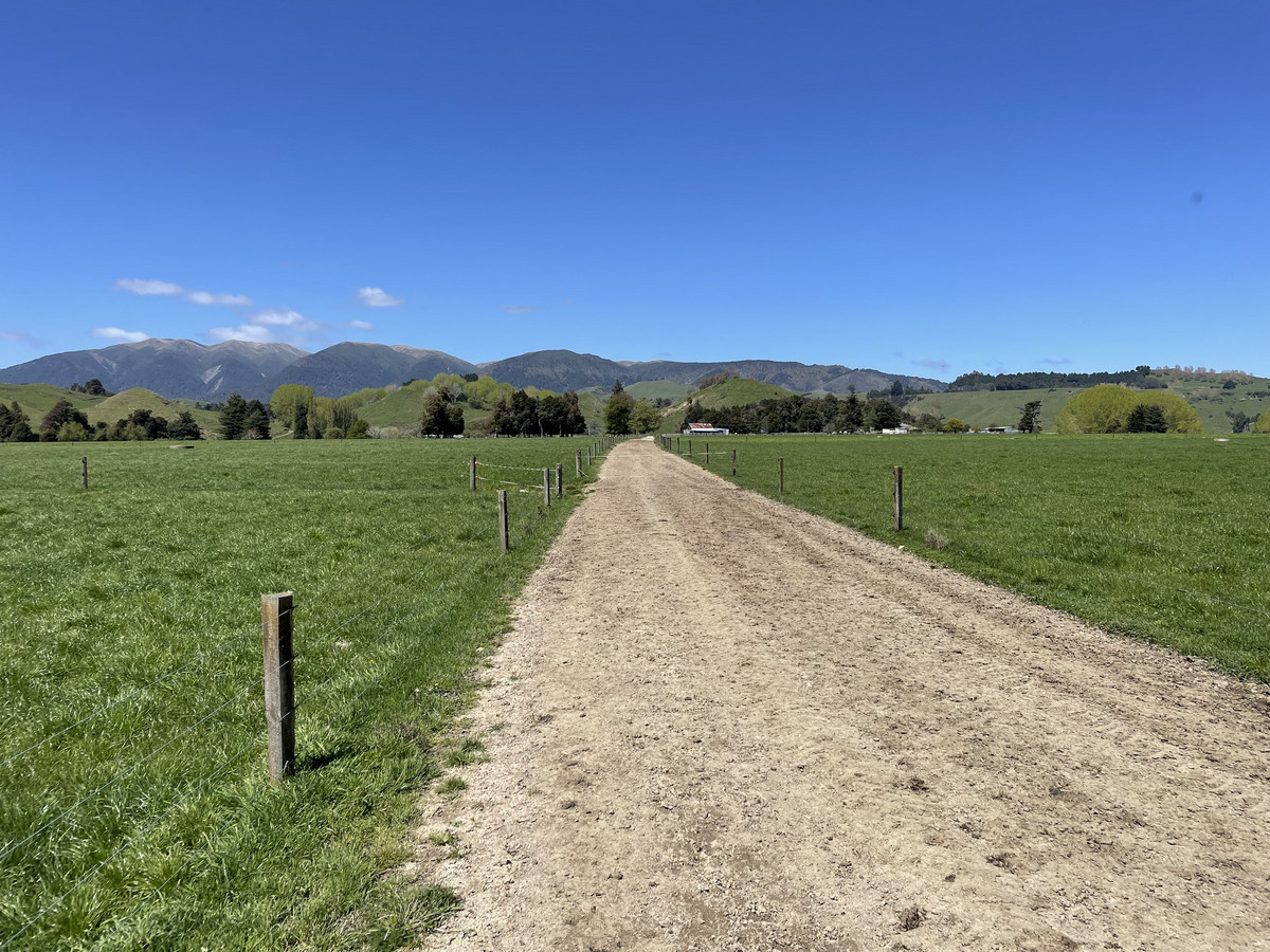 Quality Soils & Irrigation - 234.5 Hectares + 110ha Lease