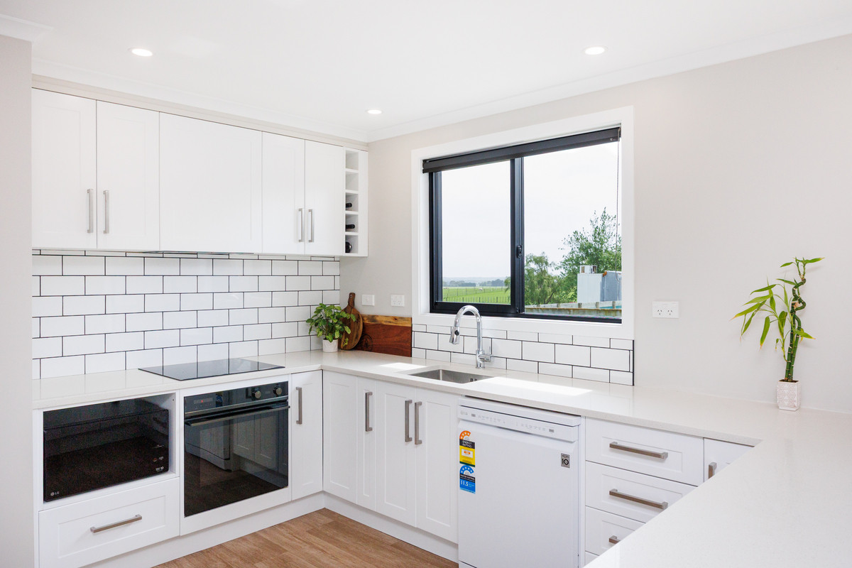 Modernised Country Living On 4ha