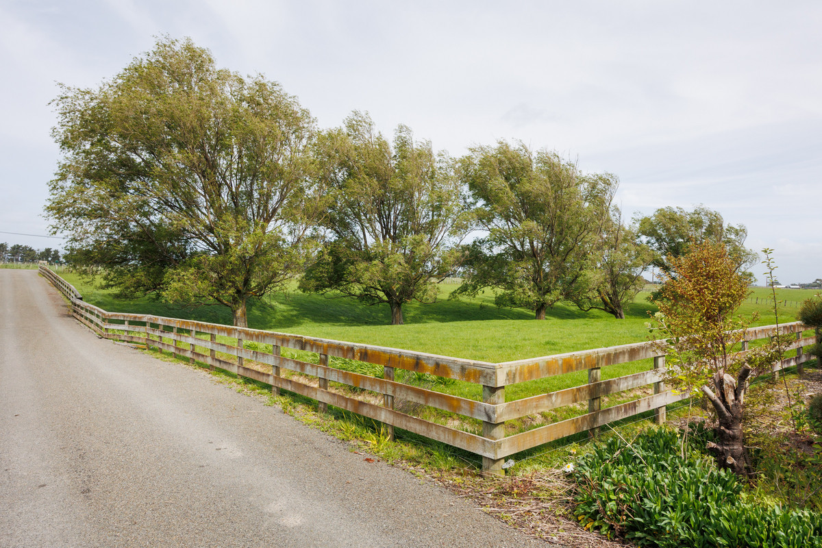 Modernised Country Living On 4ha