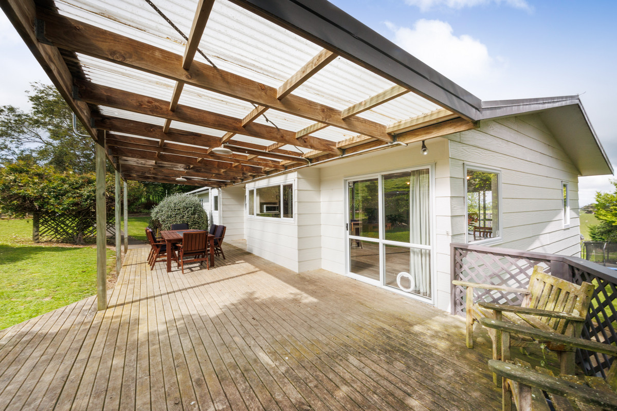 Your Family's Country Home Awaits