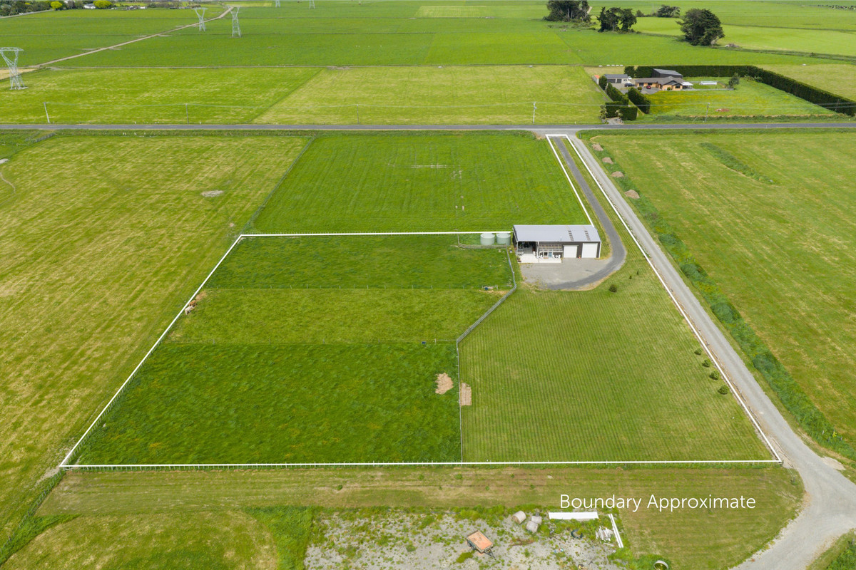 Shed, Space & Comfort All In One