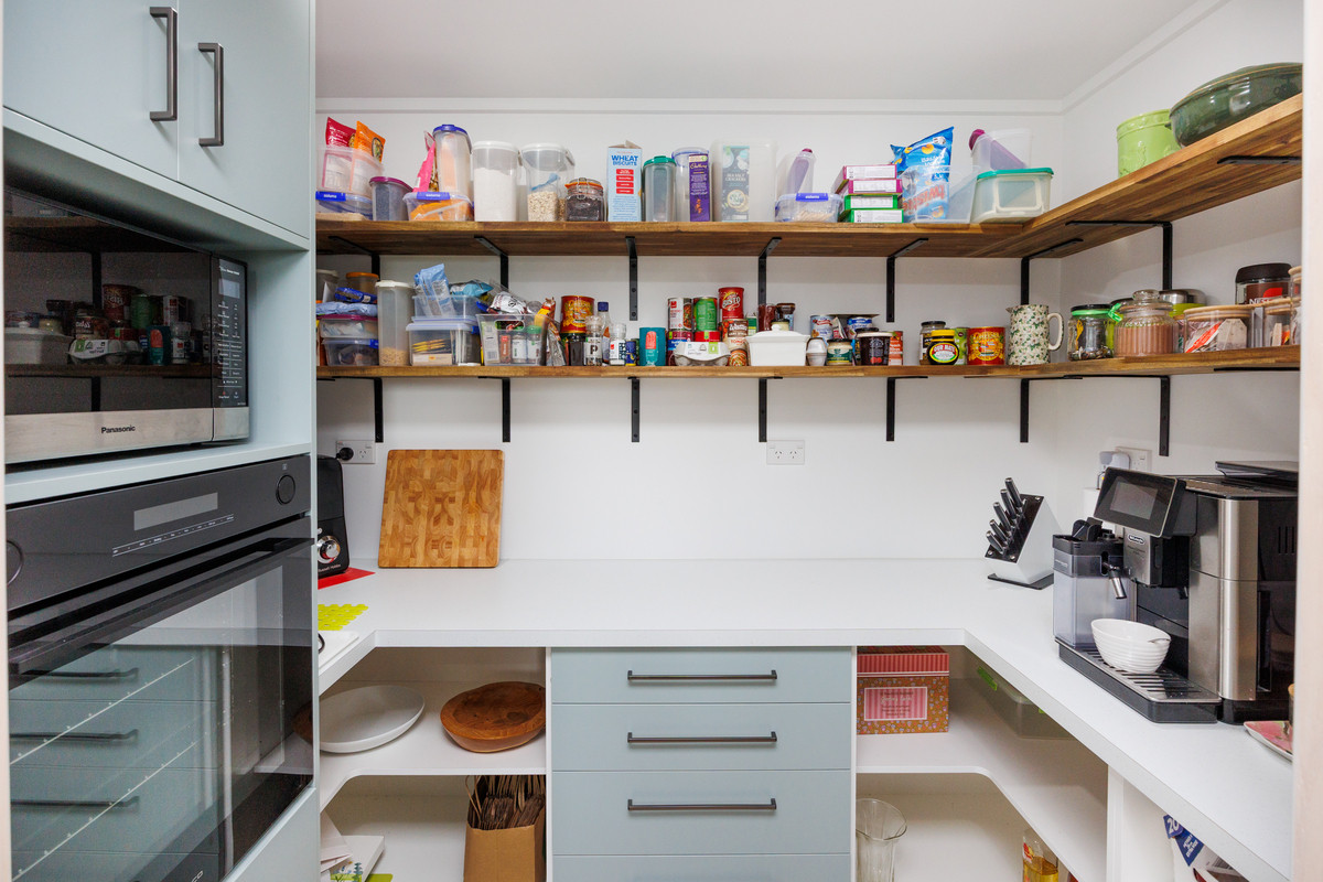 Shed, Space & Comfort All In One