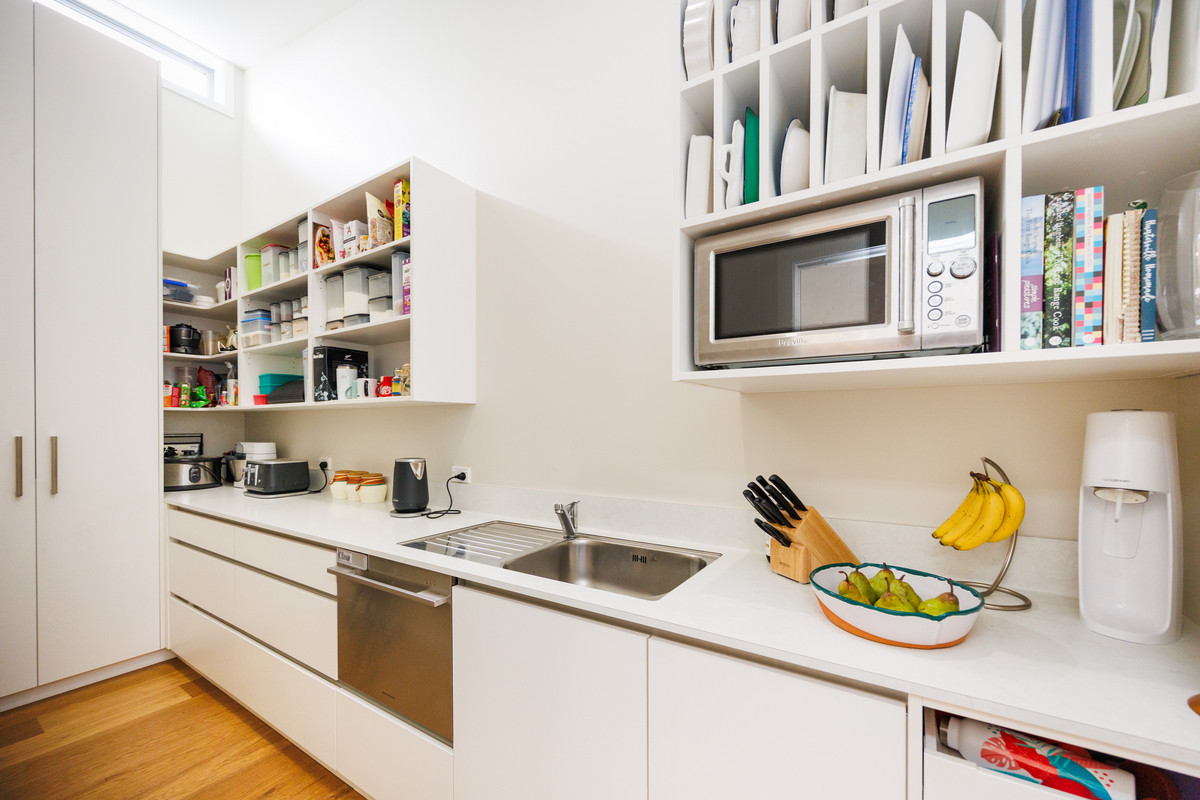 Stunning Modern Lifestyle + Cottage