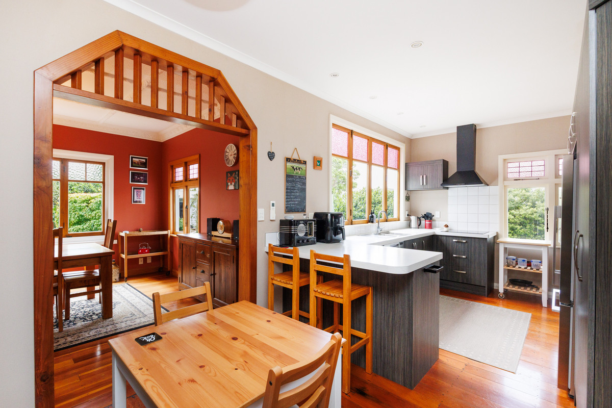 Renovated Character On 1055m²