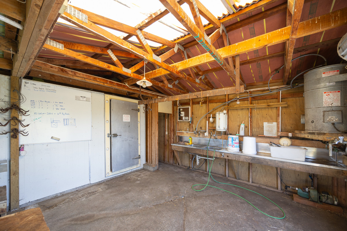 Well Set Up Bareland Sand Country With Balance Mix of Soils