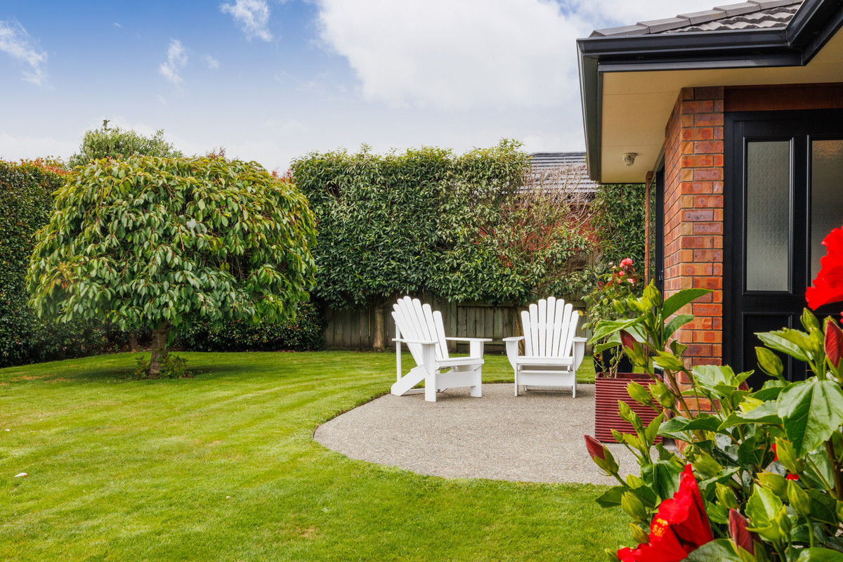 Super Smart & Central Convenience