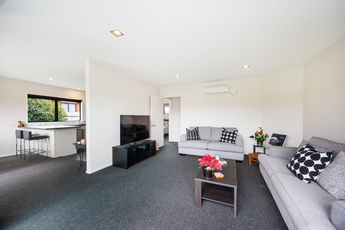 Super Smart & Central Convenience