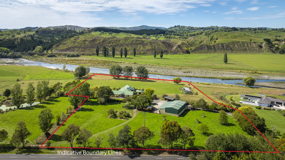 Tukituki Riverfront, Exceptional Home, Outstanding Shedding