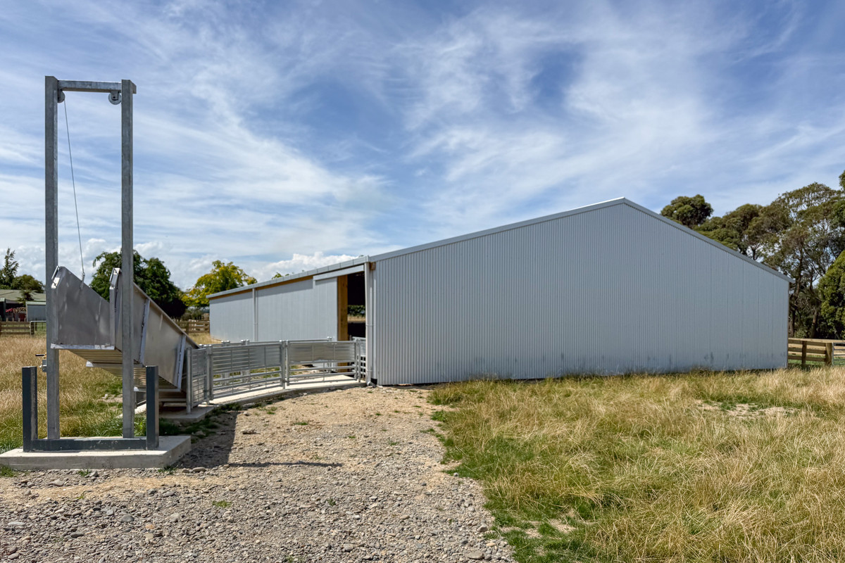 Attractive Finishing Property With Panoramic Views - 75.4 Hectares