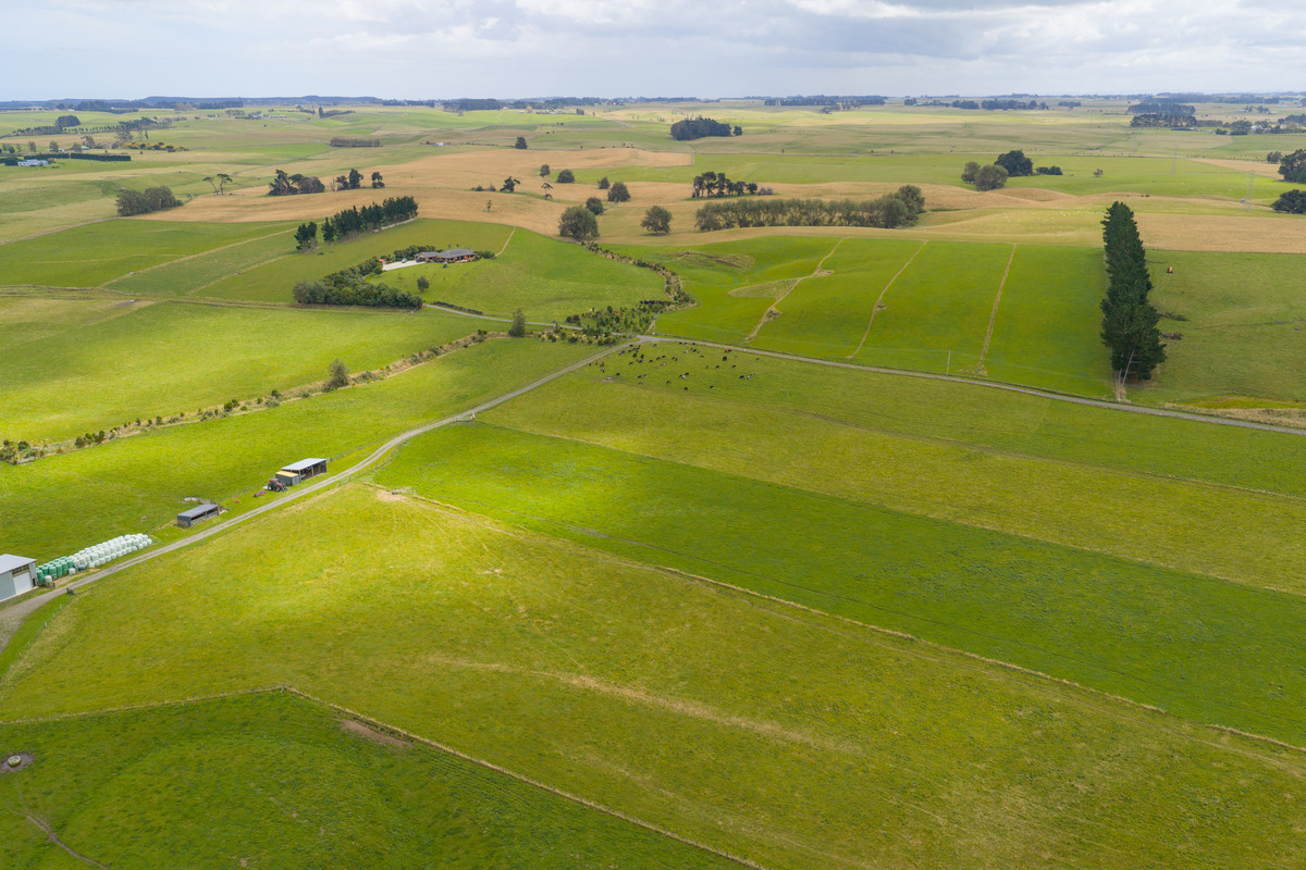 Well Set Up For Cattle With Private Home That Overlooks It All!