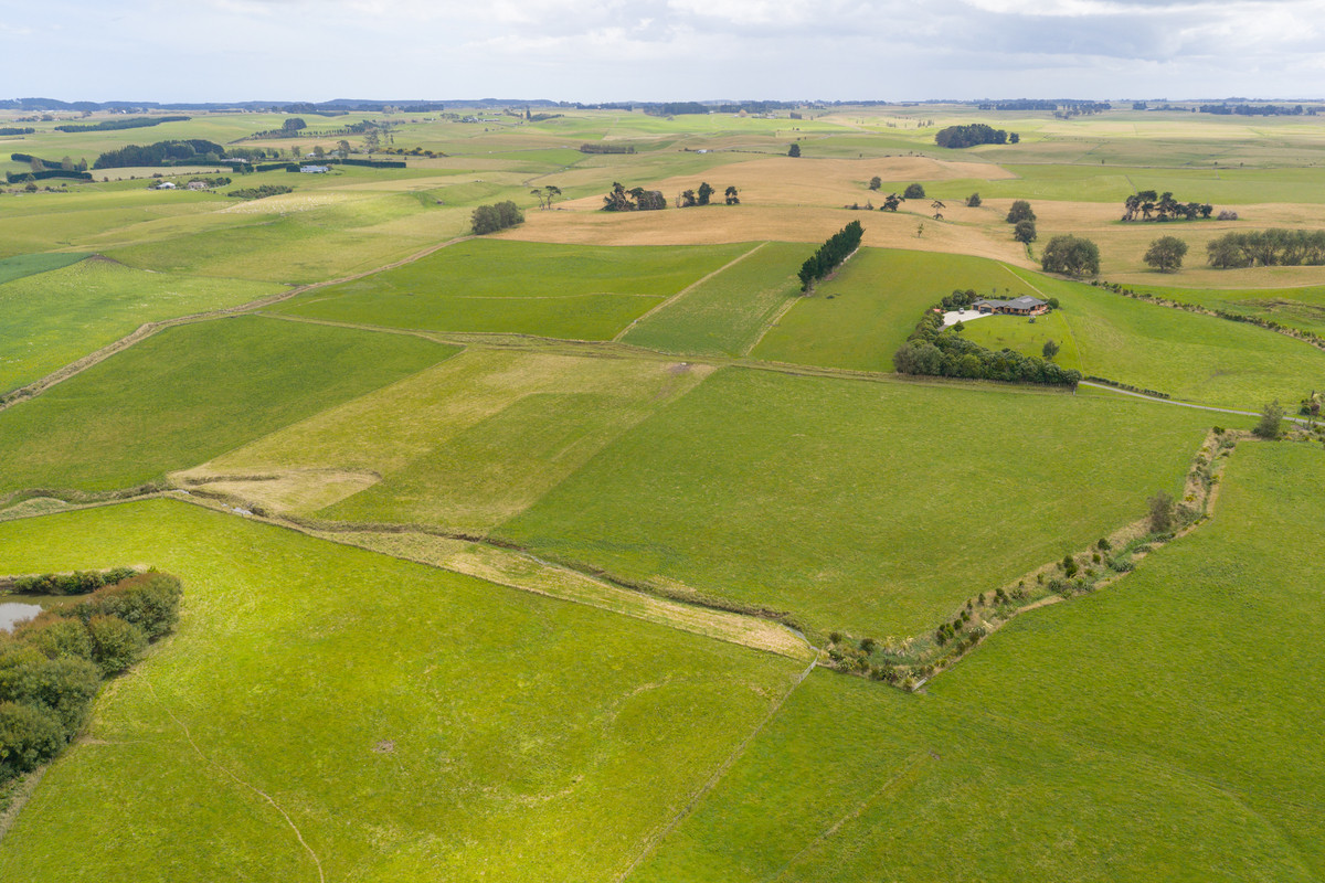 Well Set Up For Cattle With Private Home That Overlooks It All!