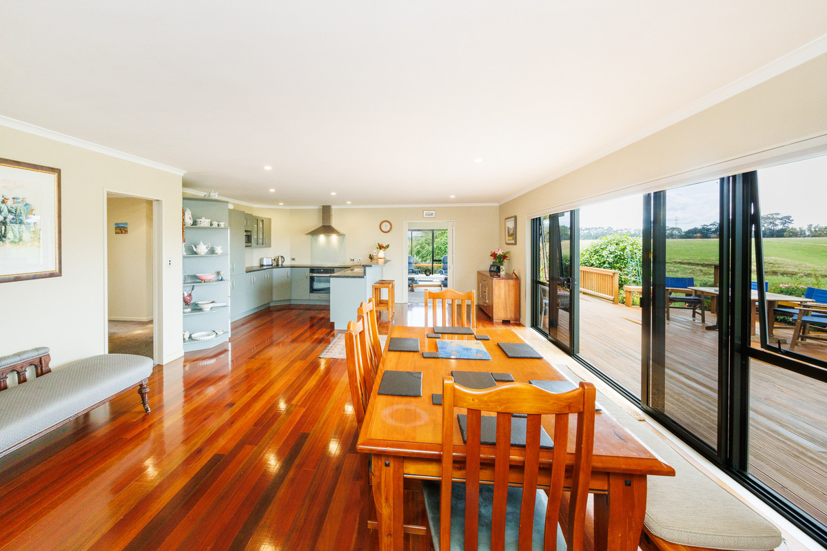 Well Set Up For Cattle With Private Home That Overlooks It All!