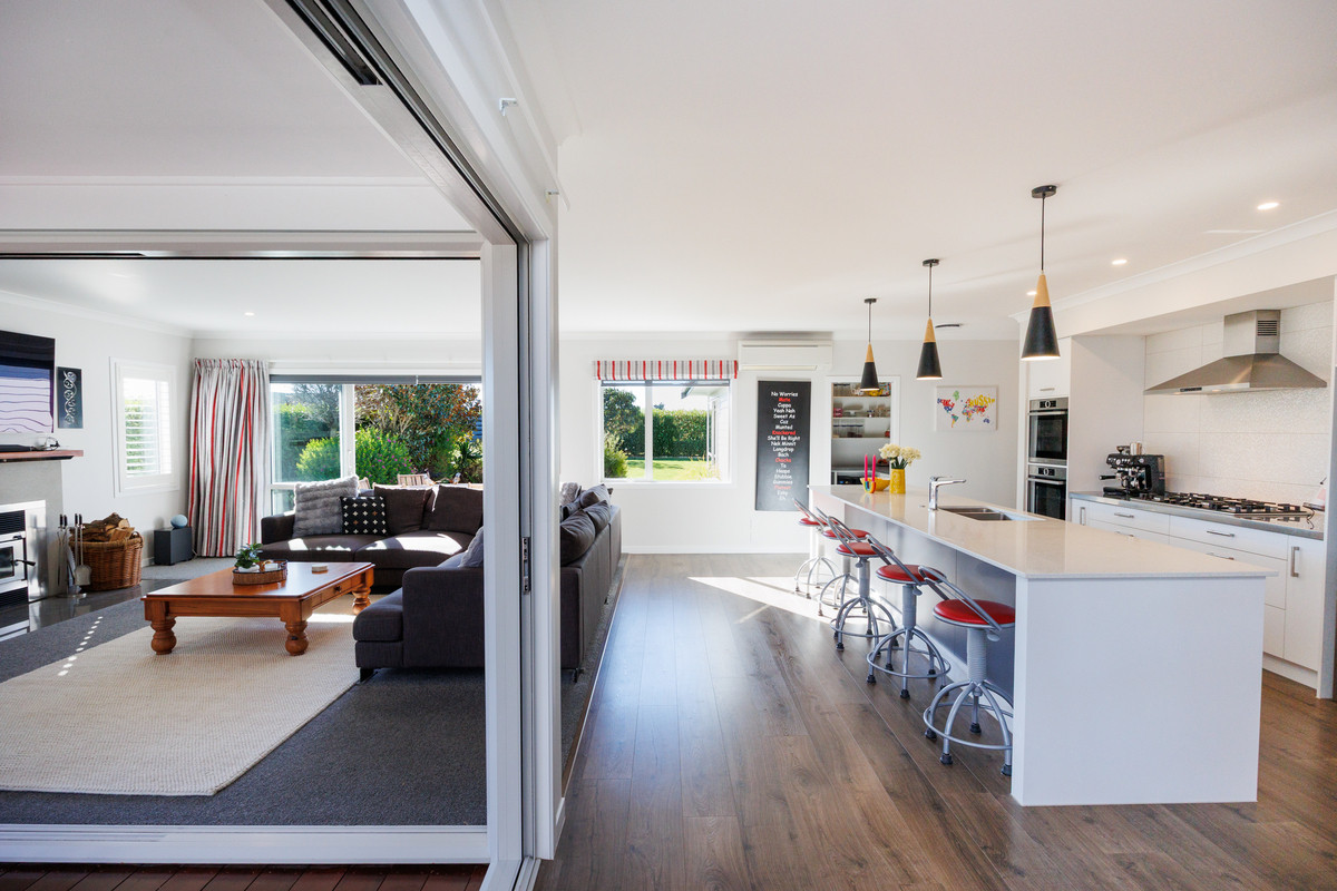 Welcome Home to Ranfurly Road