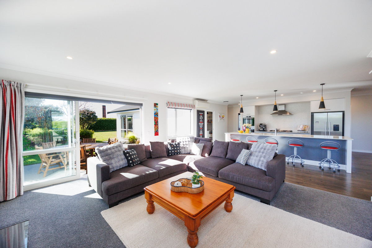 Welcome Home to Ranfurly Road
