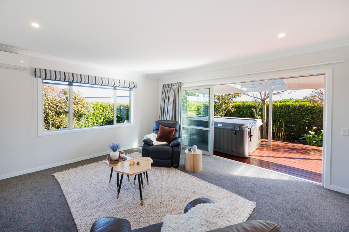 Welcome Home to Ranfurly Road