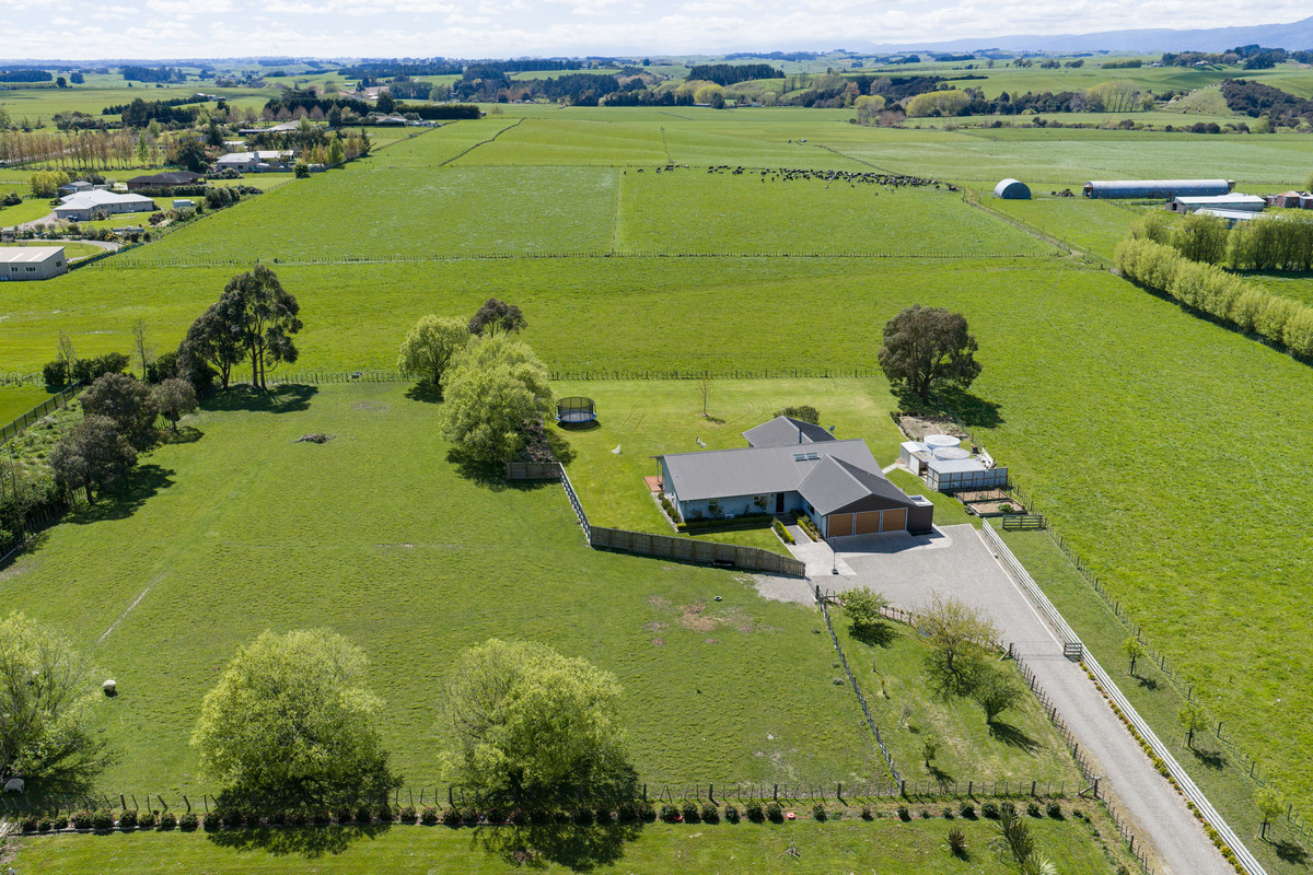 Walk Across The Paddock To School